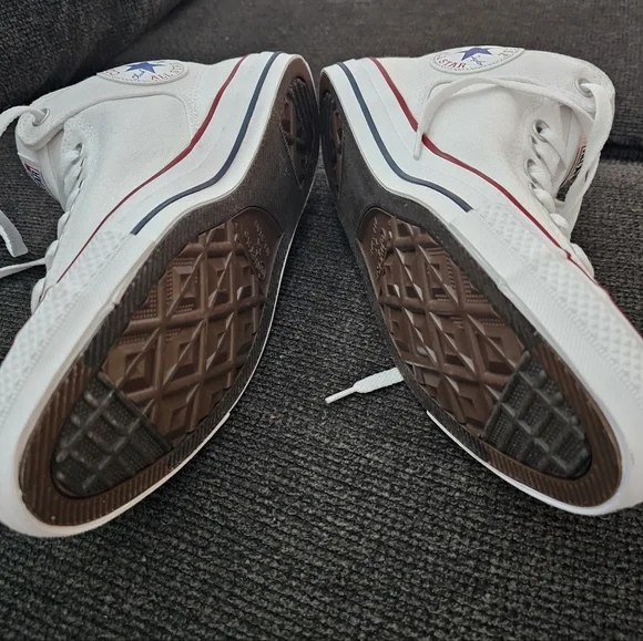 Converse All*Star White and Red High-Top Sneakers New w/o Tag- Men 8-Woman 10 - Picture 4 of 5